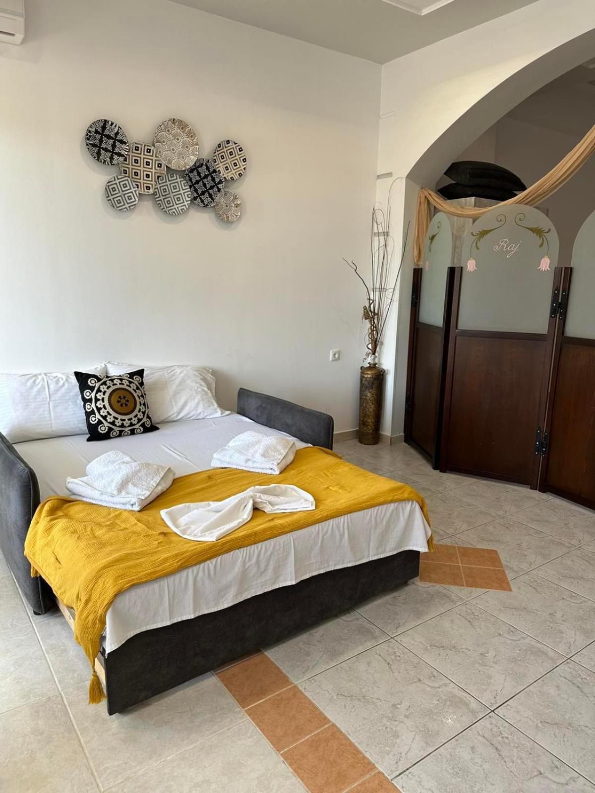 Apollonio Suites & Rooms Faliraki Rhodes Room photo