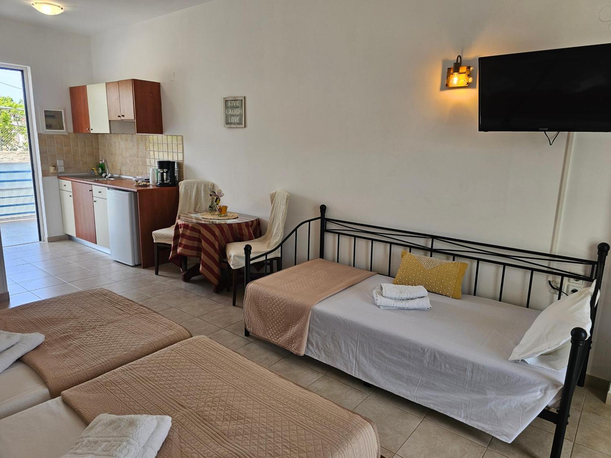 Apollonio Suites & Rooms Faliraki Rhodes Room photo